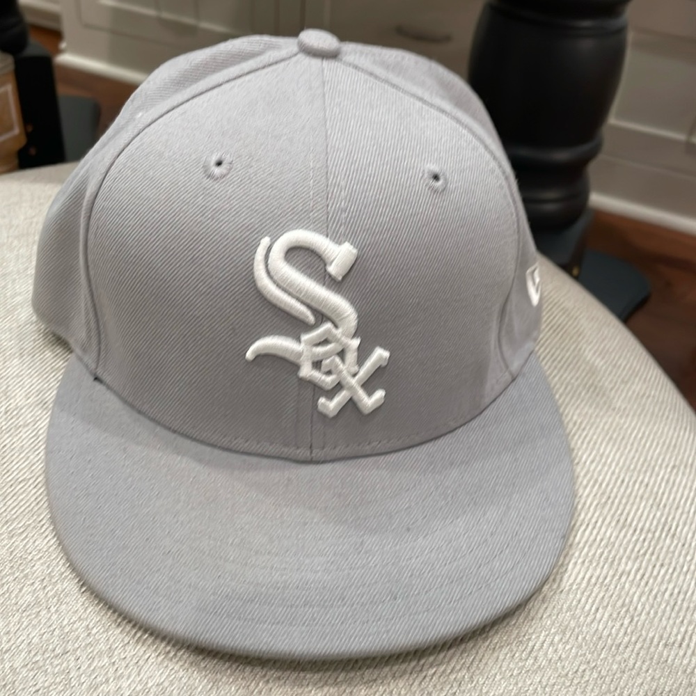 White Sox hat 6 3/4 great condition